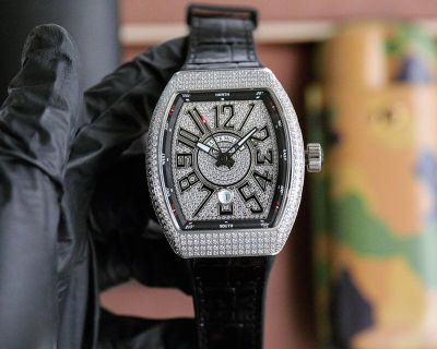 Franck Muller Vanguard Yachting V45 44*54mm ETA2824 Movement Iced Out Leather Band Watch
